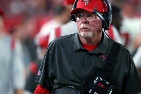 koc-olarak-emekli-olan-bruce-arians-korsanlar-on-burosuna-katildi-O2I6cZf9.jpg