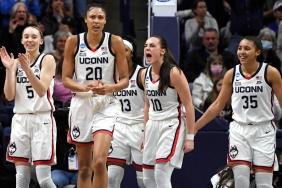 ncaa-kadinlar-turnuvasi-son-16-turu-ederken-ne-izlemeli-HO918Esk.jpg