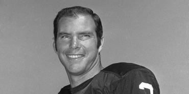 daryle-lamonica-sert-firlatma-oyun-kurucusu-80-yasinda-oldu-YwWxtdHE.jpg