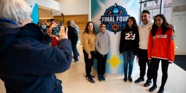 kadin-basketbolunun-mekkesi-minnesota-anini-yasiyor-LvKdNEie.jpg
