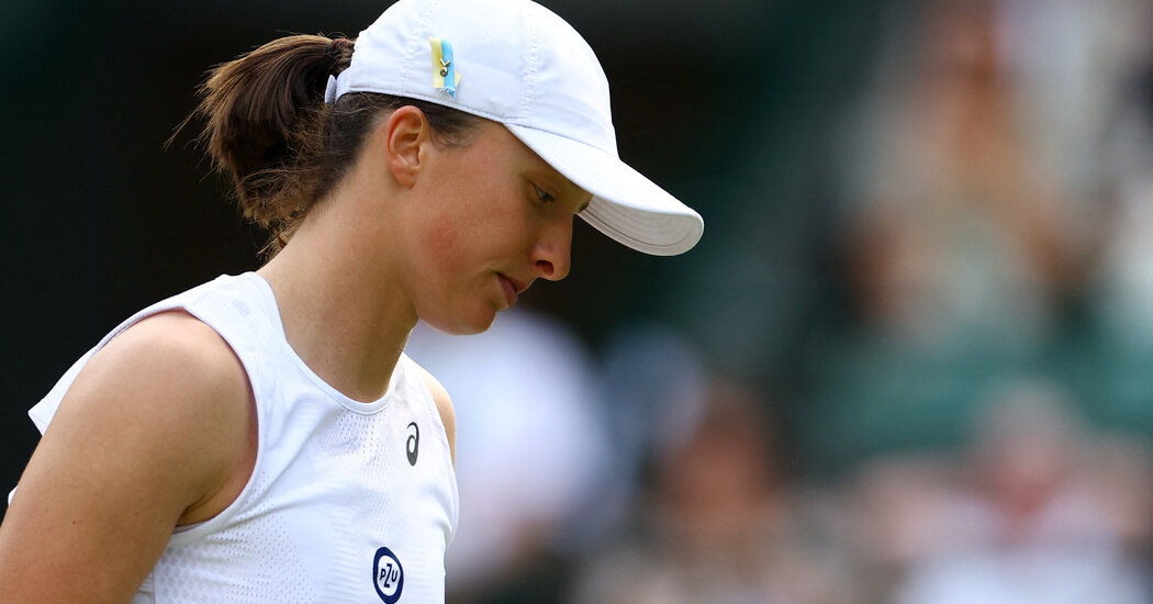 swiatek-dunyanin-1-numarasi-wimbledonda-dustu-ve-uzun-galibiyet-serisini-bitirdi-MsJkMrnr.jpg