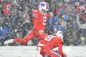 bills-dolphinse-karsi-karli-gerilimde-playoff-rihtimini-kesinlestirdi-DJU8MQJd.jpg