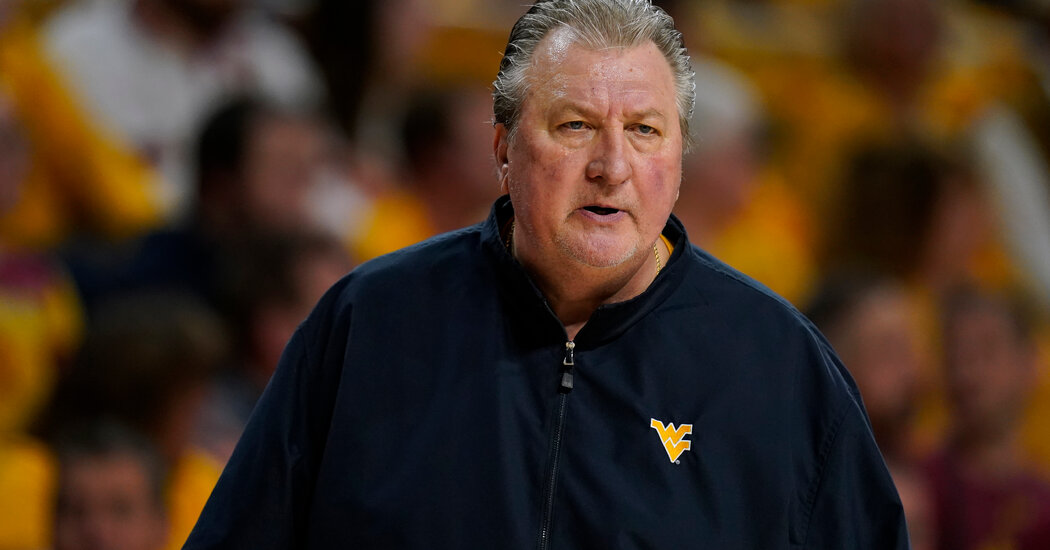 bob-huggins-sarhosun-suclamalarindan-sonra-bati-virginiadan-istifa-etti-TfOcPT5Q.jpg