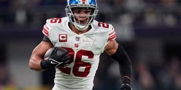 saquon-barkley-ve-giants-uzun-vadeli-anlasmasi-yapamiyor-3a4NOfCk.jpg
