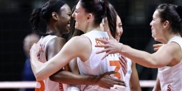 voleybolda-7-temsilcimiz-tip-icin-alanda-yAqLqIRn.jpg