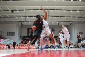 manisa-basket-deplasmanda-kusur-yapmadi-XxBkjYHG.jpg