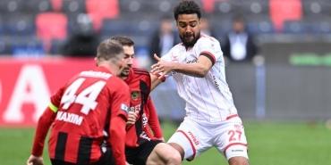 net-kuresel-sivasspor-super-ligde-3-mactir-galibiyete-hasret-LZ2SlNea.jpg