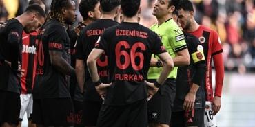pendikspordan-mac-takvimine-tepki-OZxIXOIr.jpg
