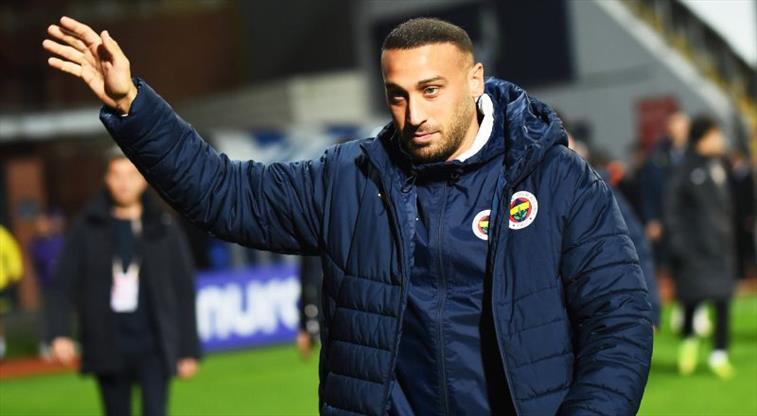 cenk-tosun-icin-surpriz-transfer-iddiasi-LimfdW8T.jpg