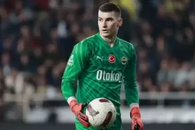fenerbahcede-livakovicin-basi-dertte-sorusturma-baslatildi-T87irGye.jpg