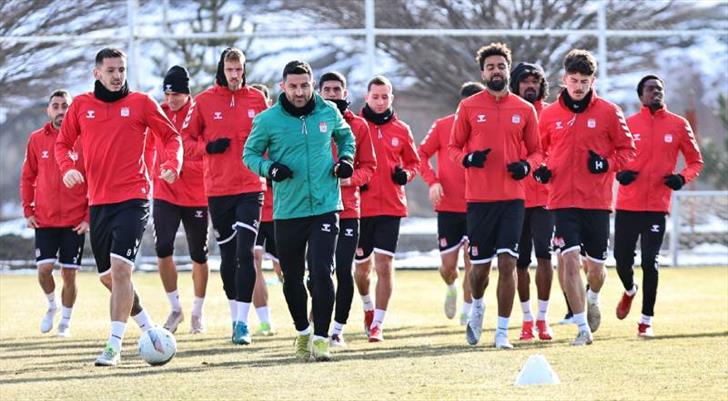 net-kuresel-sivasspor-galibiyete-hasret-kLmrV5xe.jpg
