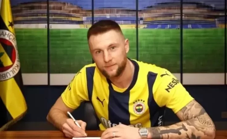 fenerbahce-milan-skriniar-transferini-resmen-18900374_7843_amp.jpg