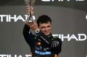 formula-1-de-sampiyon-lando-norris-19333294_amp