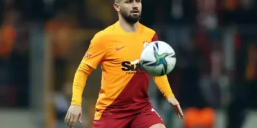 omer-bayram-liverpool-da-oynayan-cocukluk-19440263_5654_amp